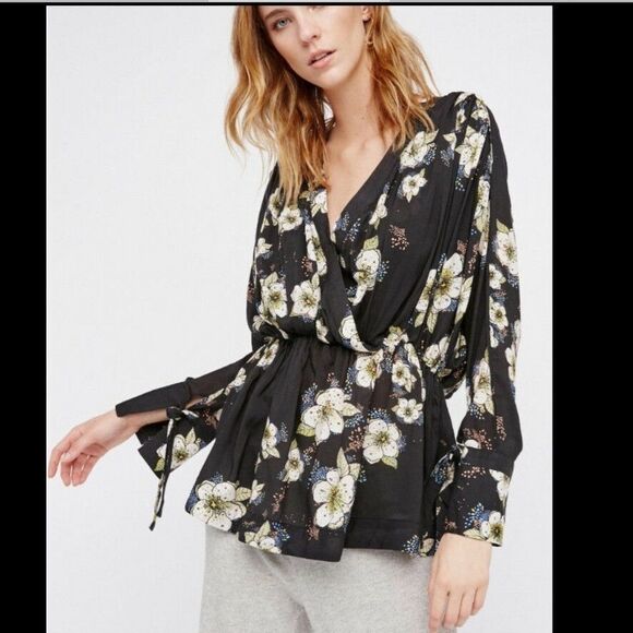 Free People Tops - Free People Tuscan Dreams Floral Printed